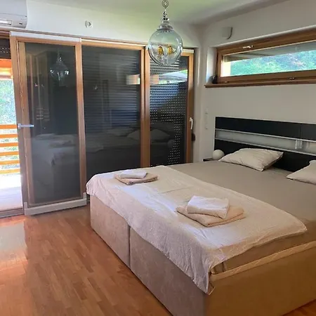 Vila Kulo * 塞拉耶佛